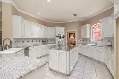 9707 Chipstead Circle, Spring, TX 77379 - Photo 5