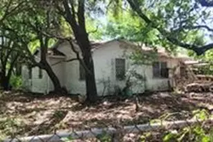 10802 Oswego St, Houston, TX 77029 - Photo 5