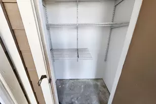 1860 White Oak Dr, Houston, TX 77009 - Photo 15