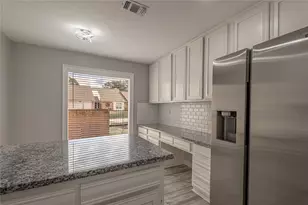 658 Cherry Hills, Huntsville, TX 77340 - Photo 7