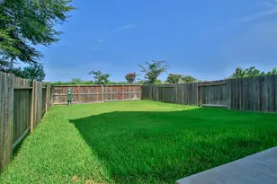 239 Biltmore Loop, Montgomery, TX 77316 - Photo 35
