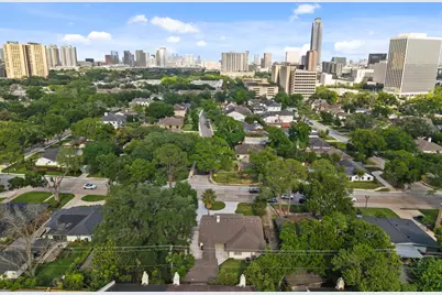 2402 Chimney Rock Road, Houston, TX 77056 - Photo 35