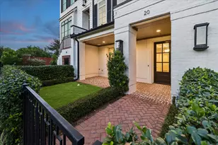 20 Crain Sq Blvd, Houston, TX 77025 - Photo 3