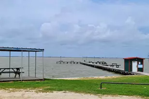 376 Haddock Dr, Palacios, TX 77465 - Photo 35