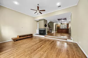 510 Jackson Hill St, Houston, TX 77007 - Photo 17