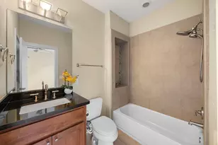 510 Jackson Hill St, Houston, TX 77007 - Photo 7