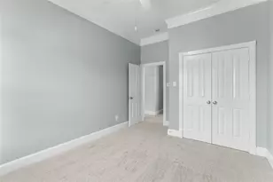 1325 W 23rd St, Houston, TX 77008 - Photo 31