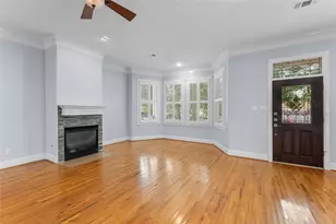 1325 W 23rd St, Houston, TX 77008 - Photo 9