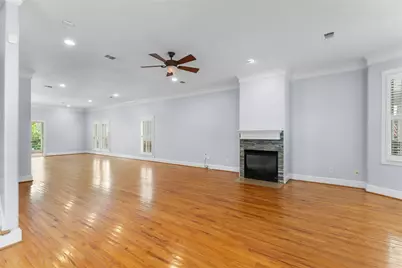 1325 W 23rd Street, Houston, TX 77008 - Photo 7