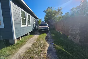 1930 Cromwell St, Houston, TX 77093 - Photo 7