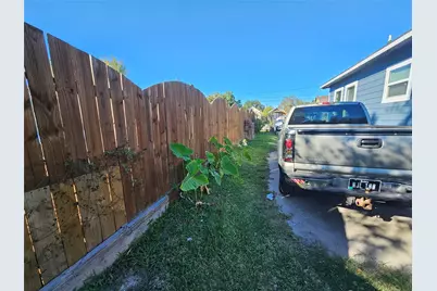 1930 Cromwell Street, Houston, TX 77093 - Photo 9