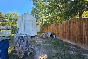 1930 Cromwell St, Houston, TX 77093 - Photo 27