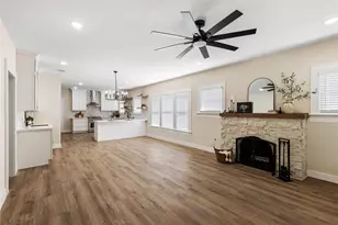 908 Key St, Houston, TX 77009 - Photo 9