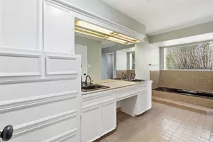 1819 Big Horn Dr, Houston, TX 77090 - Photo 25