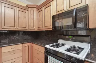 3211 Beauchamp St, Houston, TX 77009 - Photo 9