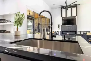 51 Rd 6613, Dayton, TX 77535 - Photo 13