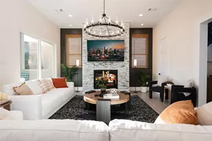 911 Thompson St, Houston, TX 77007 - Photo 3