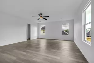 839 Darbydale Crossing Ln, Houston, TX 77090 - Photo 11