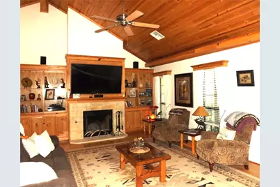 4443 Highway 90, Alleyton, TX 78935 - Photo 9