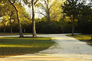 4443 Hwy 90, Alleyton, TX 78935 - Photo 7