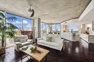 5925 Almeda Rd, Houston, TX 77004 - Photo 9