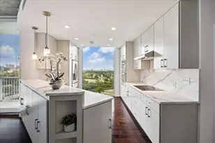 5925 Almeda Rd, Houston, TX 77004 - Photo 3