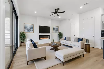 1418 Caywood Lane #B, Houston, TX 77055 - Photo 5