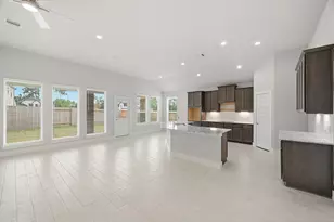 3304 Pin Cherry Ln, Conroe, TX 77301 - Photo 3