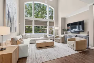 30 Freestone Pl, The Woodlands, TX 77382 - Photo 3