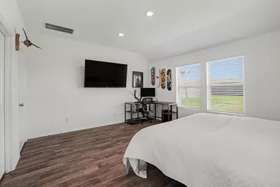 12217 Derby Royal Drive, Houston, TX 77044 - Photo 15
