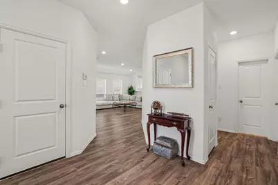 12217 Derby Royal Drive, Houston, TX 77044 - Photo 7