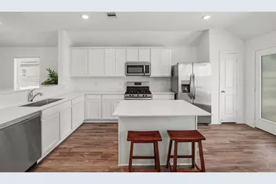 12217 Derby Royal Drive, Houston, TX 77044 - Photo 11