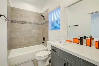 1054 Mansfield Street, Houston, TX 77091 - Photo 17