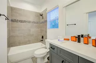 1054 Mansfield St, Houston, TX 77091 - Photo 17