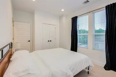 1054 Mansfield Street, Houston, TX 77091 - Photo 19