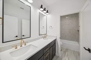 1811 Du Barry Ln, Houston, TX 77018 - Photo 27