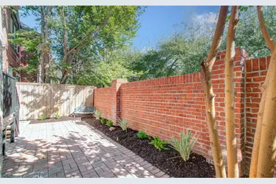 1931 Woodbury Street, Houston, TX 77030 - Photo 35