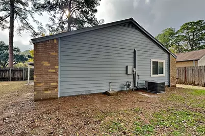 9906 Dornoch Drive, Houston, TX 77070 - Photo 17