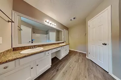 9906 Dornoch Drive, Houston, TX 77070 - Photo 9