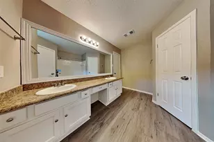 9906 Dornoch Dr, Houston, TX 77070 - Photo 9