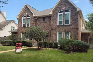 3739 Elkins Rd, Sugar Land, TX 77479 - Photo 1