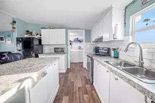 771 Rd 5737, Cleveland, TX 77327 - Photo 7