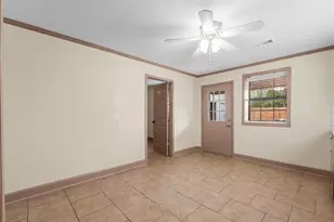 619 Dula St, Alvin, TX 77511 - Photo 7