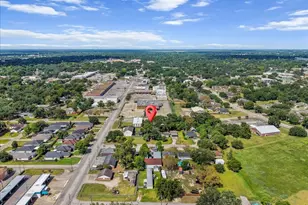 619 Dula St, Alvin, TX 77511 - Photo 27