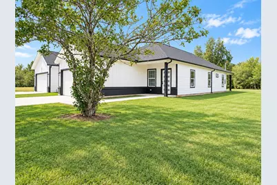 2505 11th Street #LT6, Hempstead, TX 77445 - Photo 3
