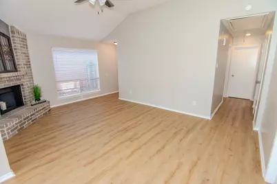 9127 Autumnsong Drive, Houston, TX 77064 - Photo 9