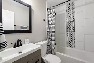 602 Oak Briar Dr, Kemah, TX 77565 - Photo 13