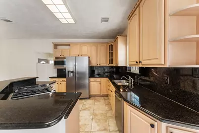 19203 Indigo Lake Drive, Magnolia, TX 77355 - Photo 25