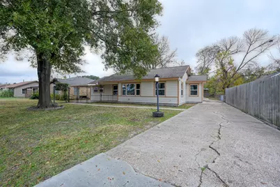 513 Barkley Street, Houston, TX 77022 - Photo 47
