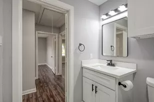 513 Barkley St, Houston, TX 77022 - Photo 15